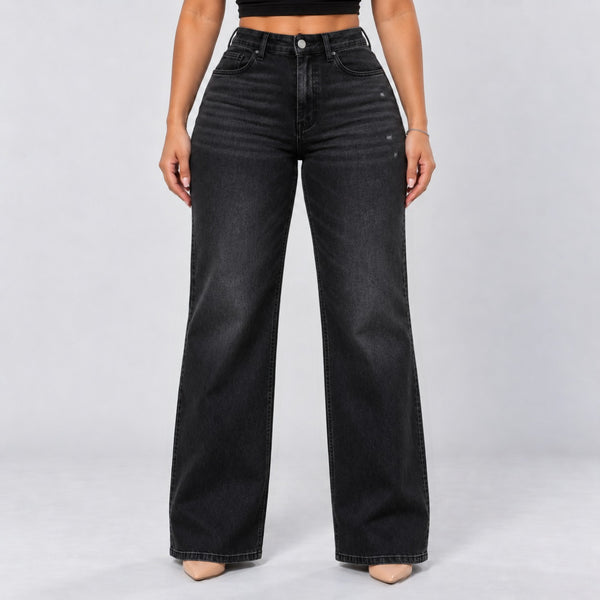 Black jeans, Front view