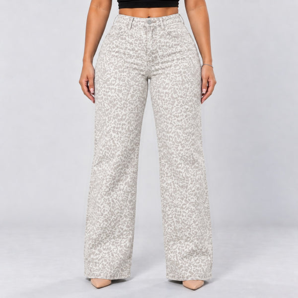White Leopard jeans, Front view
