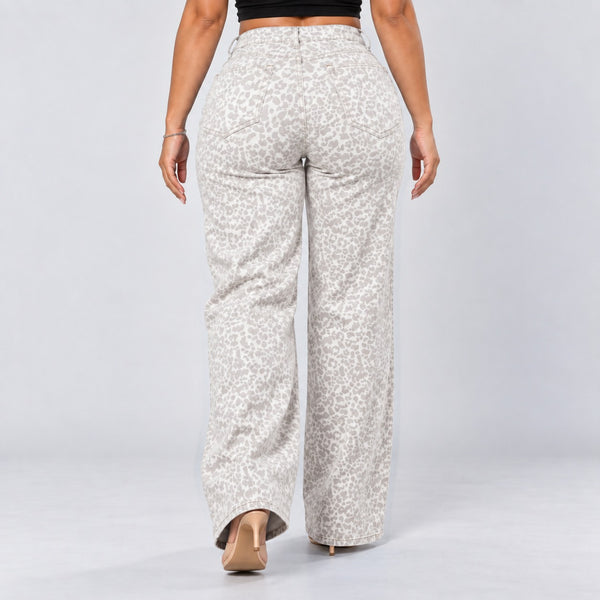 White Leopard jeans, Back view, walking