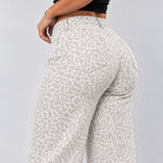 White Leopard jeans, Back three-quarter close-up