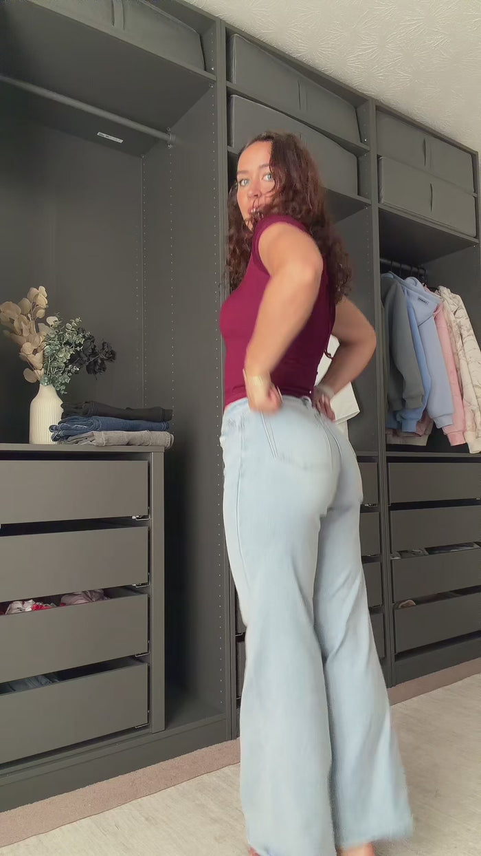 BootyLift jeans try-on 2